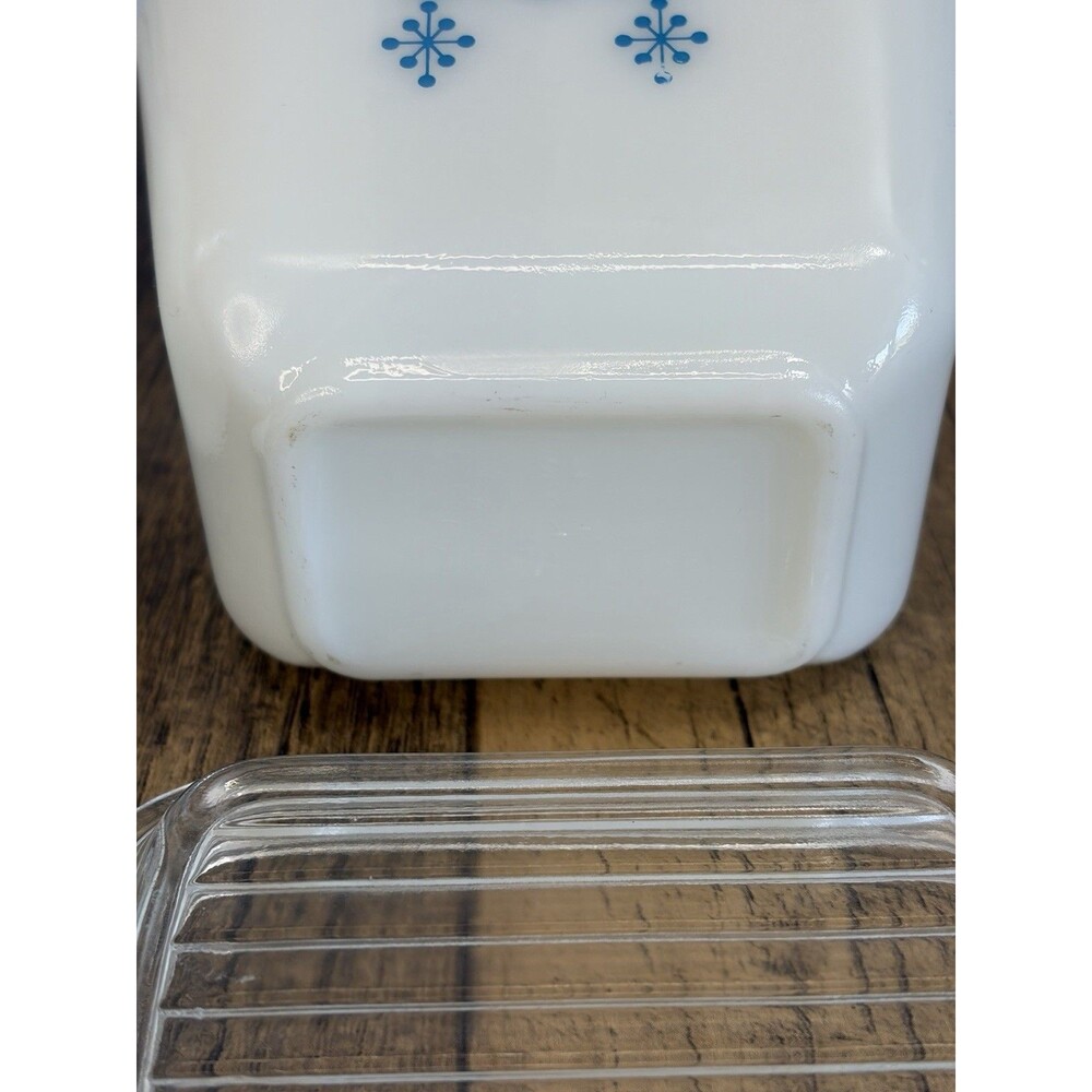 2 Pyrex Snowflake Garland 501B Refridgerator Dishes With Lids Mint Unused Vtg - Picture 9 of 10